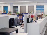 Schneider Electric How Microsoft Teams helped create a successful HR marketing campaign